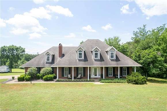 4.7 Acres of Residential Land with Home for Sale in Van Buren, Arkansas