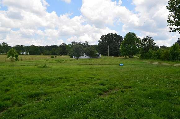 10.8 Acres of Land with Home for Sale in Como, Tennessee