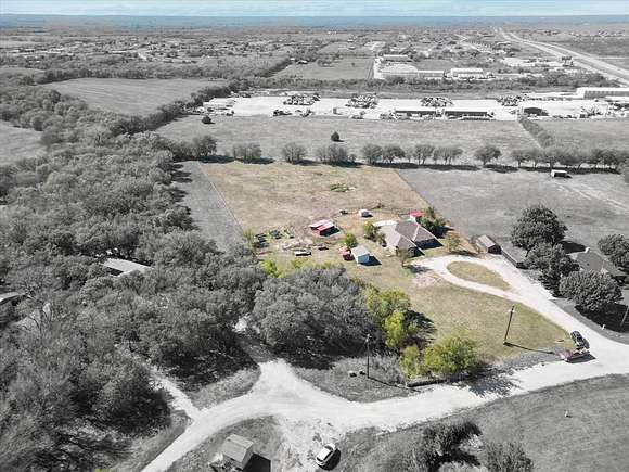 3.1 Acres of Residential Land with Home for Sale in Ponder, Texas