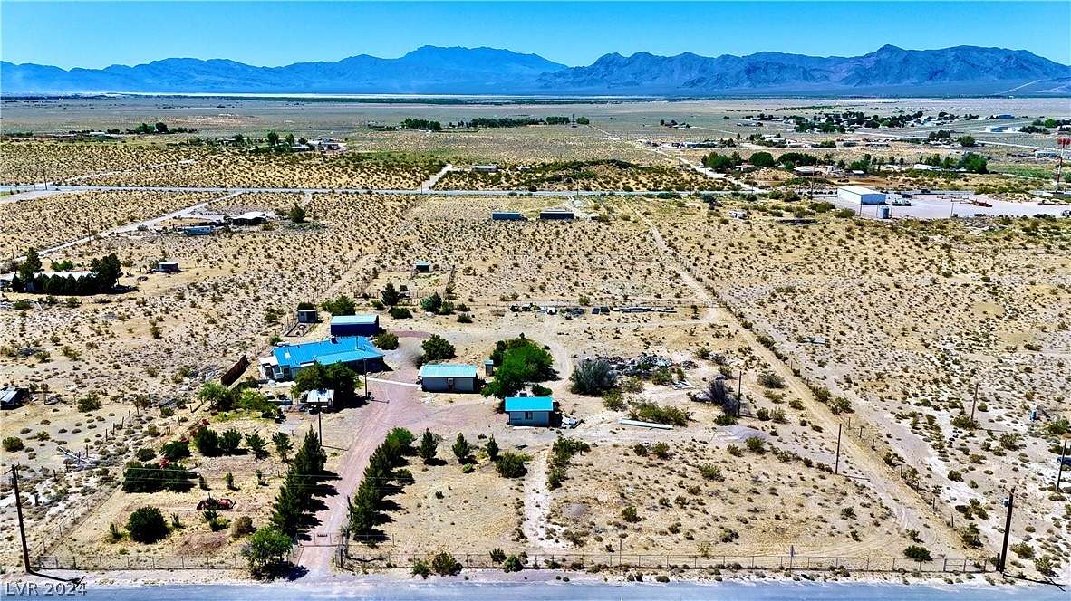 4.81 Acres of Residential Land with Home for Sale in Sandy Valley, Nevada