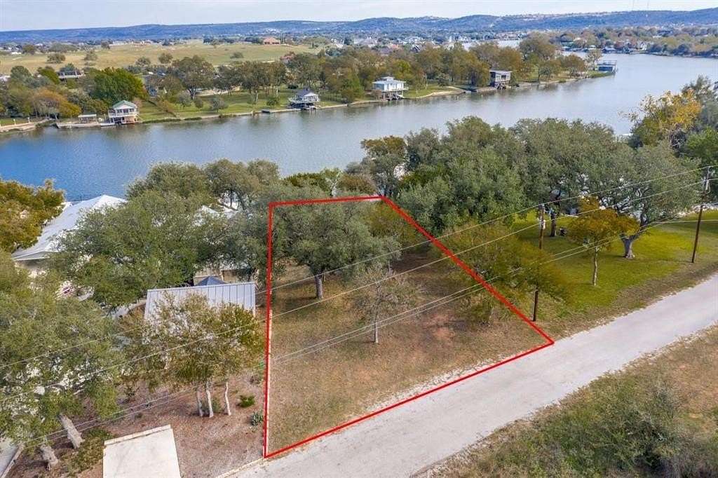 0.47 Acres of Residential Land for Sale in Kingsland, Texas