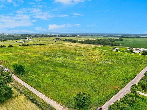 15 Acres of Land for Sale in Tom Bean, Texas