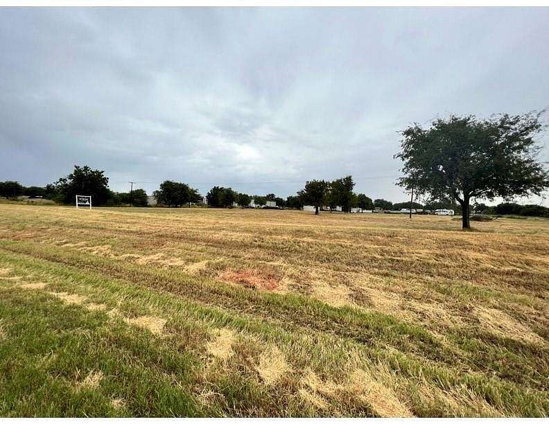 2.673 Acres of Land for Sale in Seymour, Texas