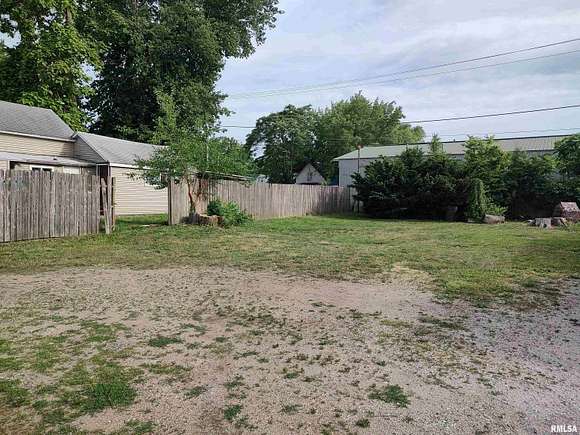 0.11 Acres of Residential Land for Sale in Pekin, Illinois