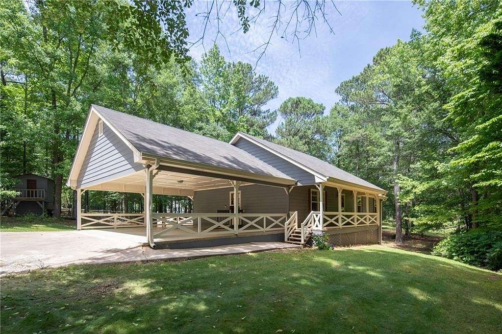 2.9 Acres of Residential Land with Home for Sale in Alpharetta, Georgia