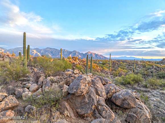 1.5 Acres of Residential Land for Sale in Oro Valley, Arizona