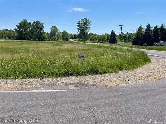1.9 Acres of Residential Land for Sale in Durand, Michigan