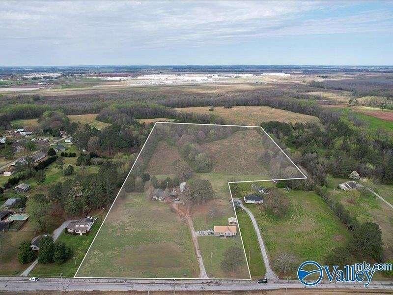 17 Acres of Commercial Land for Sale in Madison, Alabama