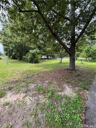 1.1 Acres of Residential Land for Sale in Winterville, Georgia
