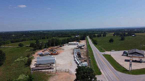 8 Acres of Commercial Land for Sale in Huntsville, Arkansas