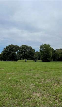 13 Acres of Land for Sale in Elkhart, Texas