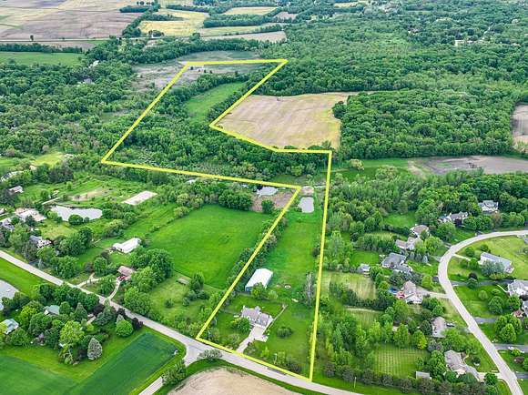 28 Acres of Land for Sale in Yorkville, Illinois