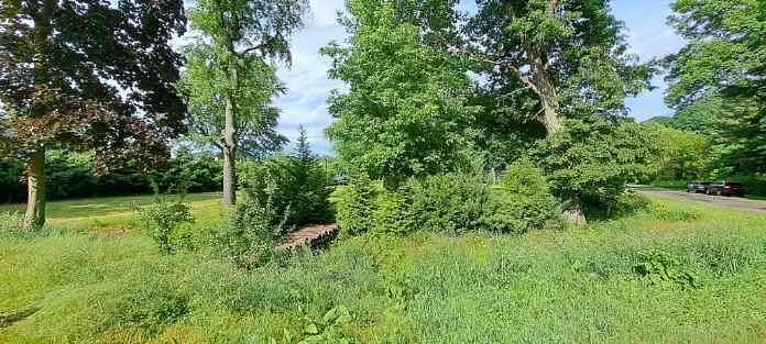 0.84 Acres of Residential Land for Sale in Benton Harbor, Michigan