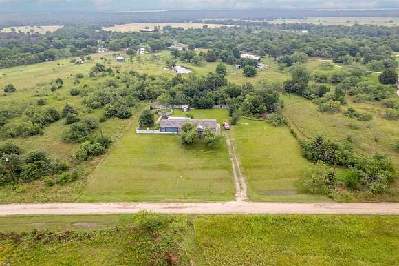 5 Acres of Residential Land with Home for Sale in Corsicana, Texas