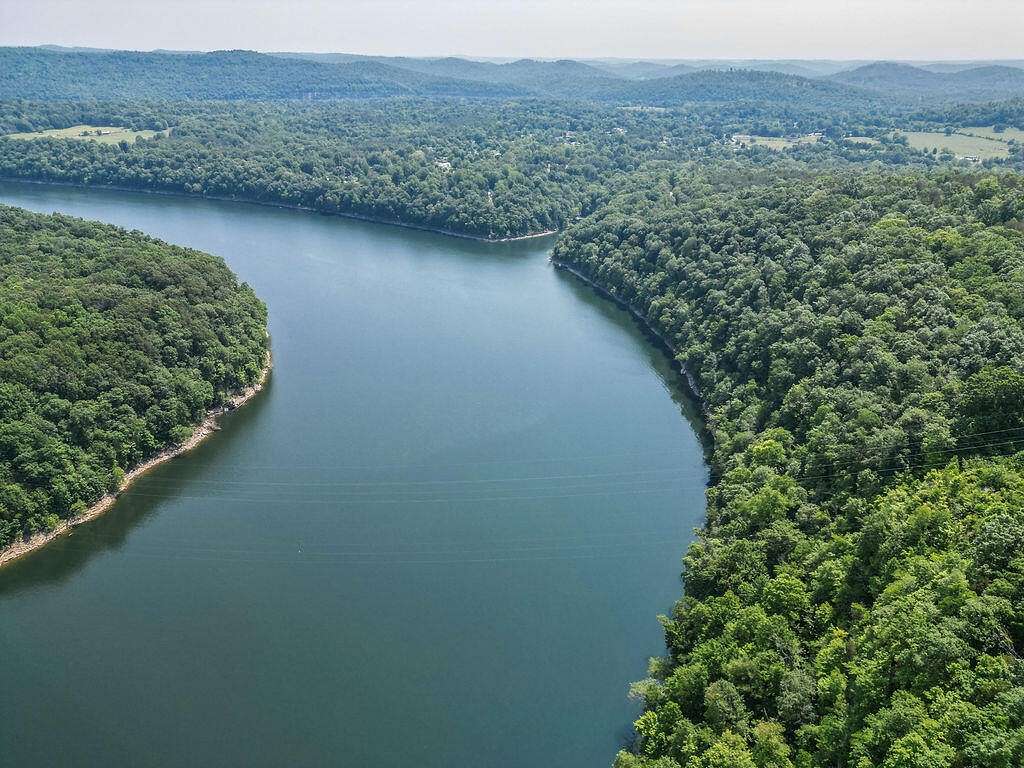 73.2 Acres of Land for Sale in Burnside, Kentucky