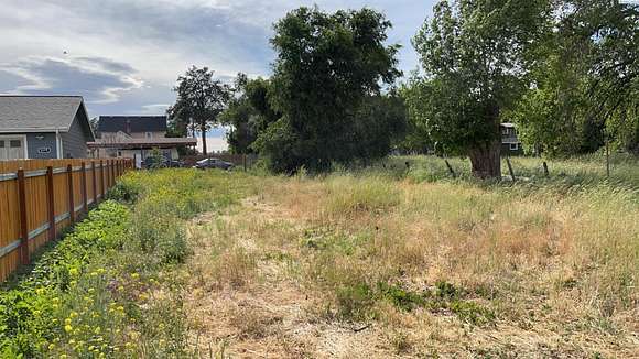 0.202 Acres of Residential Land for Sale in Sunnyside, Washington