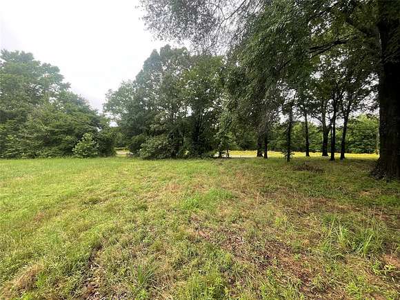 10.5 Acres of Recreational Land for Sale in Como, Texas