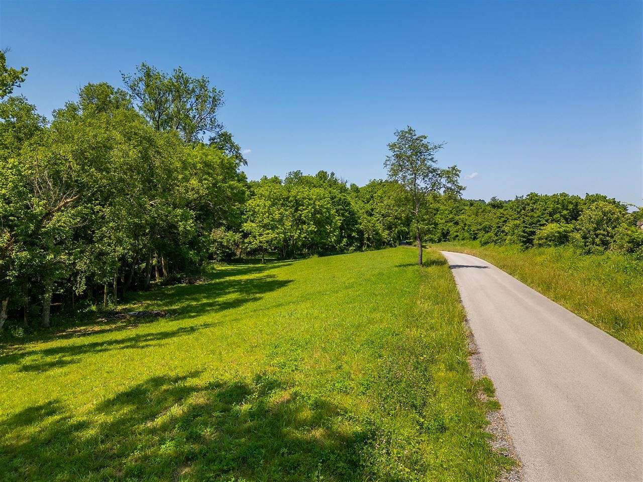 7.1 Acres of Residential Land for Sale in Rockfield, Kentucky