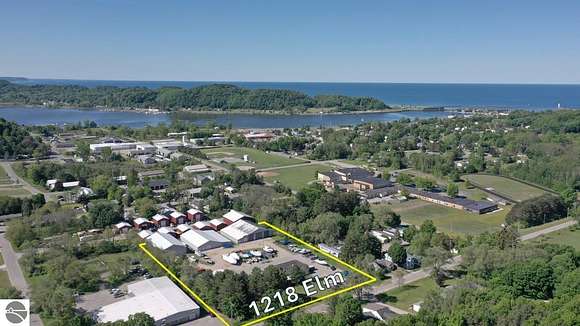 6 Acres of Improved Commercial Land for Sale in Frankfort, Michigan