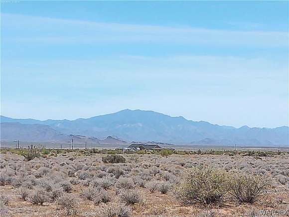 1.03 Acres of Residential Land for Sale in Golden Valley, Arizona