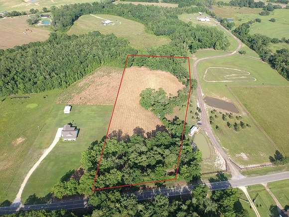 8.1 Acres of Residential Land for Sale in Slocomb, Alabama