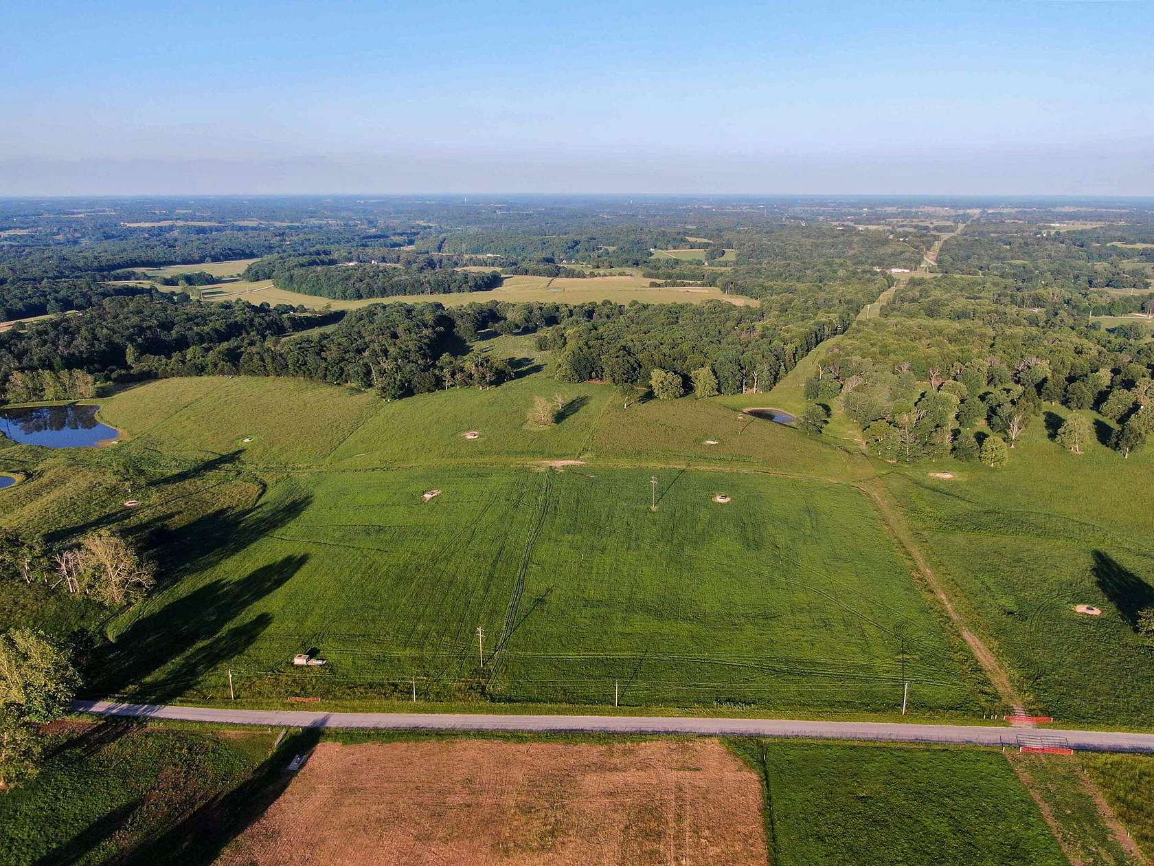 25.8 Acres of Land for Sale in Aurora, Missouri