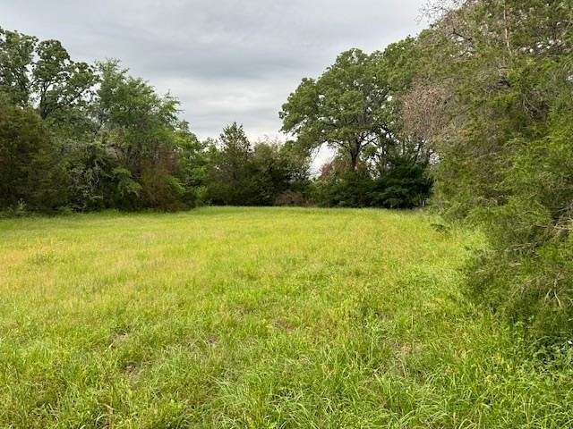 2.5 Acres of Residential Land for Sale in Tool, Texas