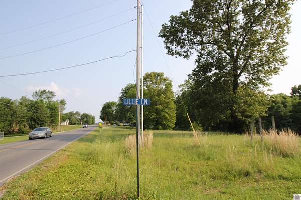 0.8 Acres of Land for Sale in Gilbertsville, Kentucky