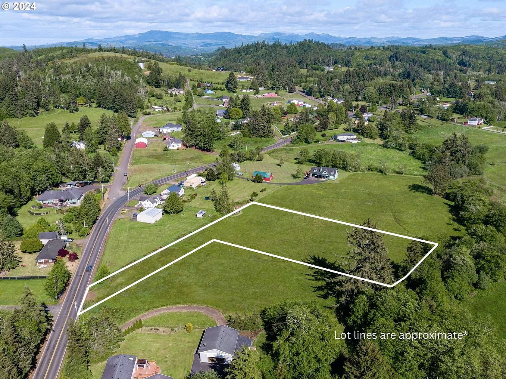 2.03 Acres of Residential Land for Sale in Astoria, Oregon