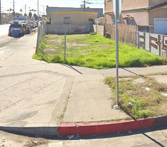 0.04 Acres of Commercial Land for Sale in Los Angeles, California