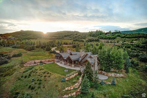 11.1 Acres of Recreational Land with Home for Sale in Park City, Utah