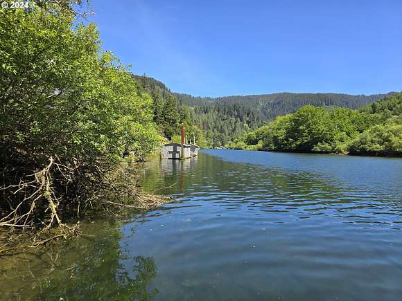 0.09 Acres of Residential Land for Sale in Tidewater, Oregon