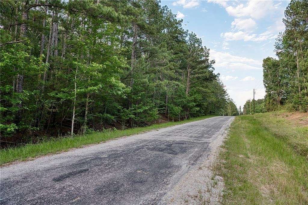10 Acres of Recreational Land for Sale in Huntsville, Texas