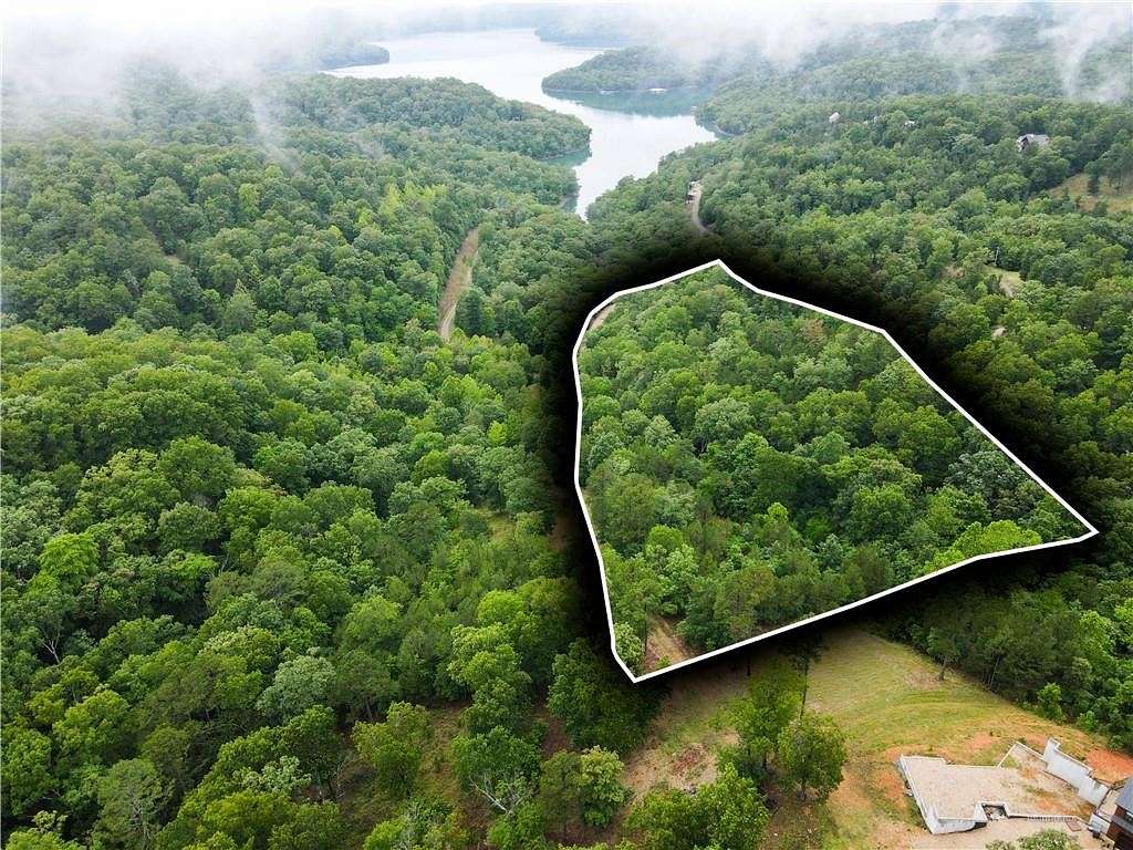 2.933 Acres of Land for Sale in Eureka Springs, Arkansas