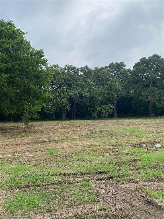 2.4 Acres of Land for Sale in Kaufman, Texas