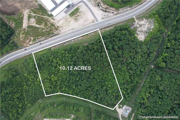 10.12 Acres of Land for Sale in Lake Ozark, Missouri