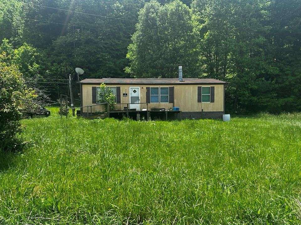 5 Acres of Residential Land with Home for Sale in Cedar Bluff, Virginia