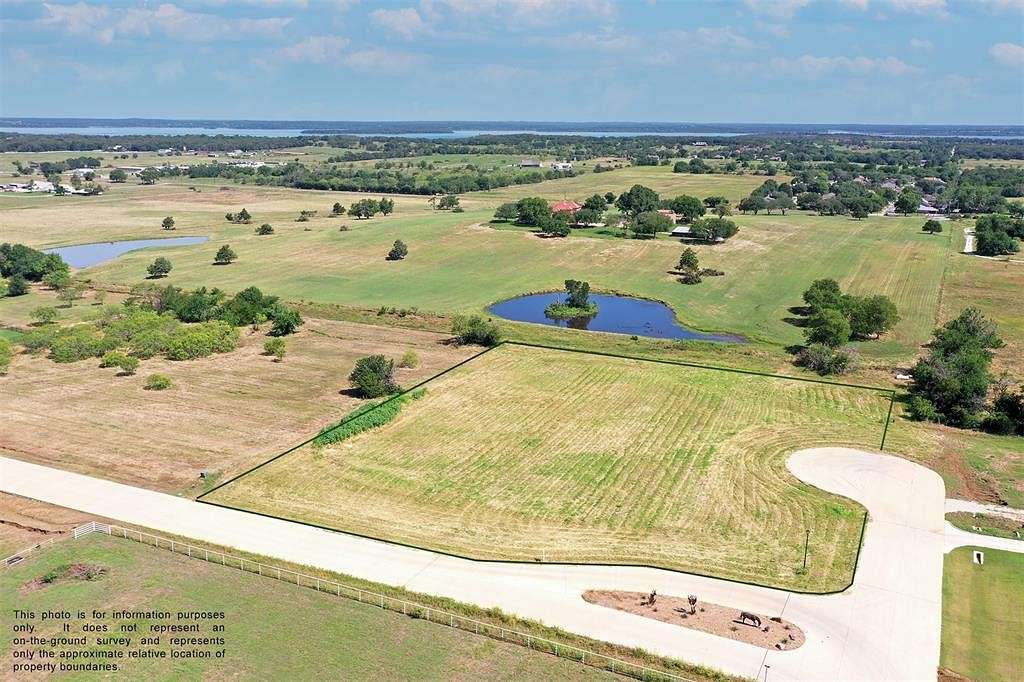 2.7 Acres of Residential Land for Sale in Pilot Point, Texas