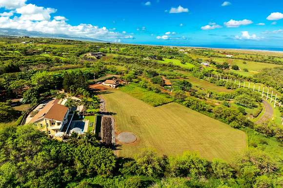 4.4 Acres of Residential Land with Home for Sale in Kula, Hawaii