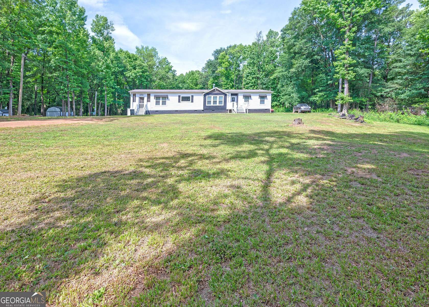 3.05 Acres of Residential Land with Home for Sale in Carnesville, Georgia