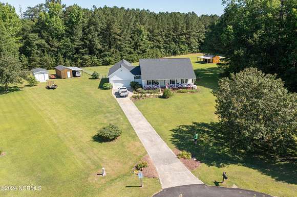 15.19 Acres of Land with Home for Sale in Washington, North Carolina