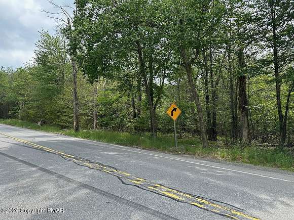 0.41 Acres of Residential Land for Sale in Tobyhanna, Pennsylvania
