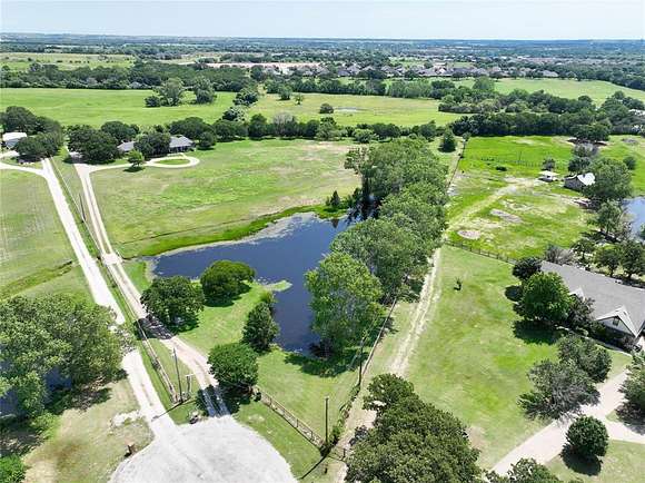 6.82 Acres of Land with Home for Sale in Granbury, Texas