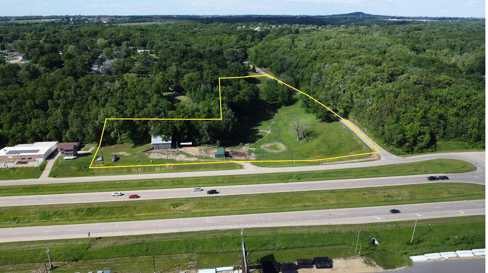 7.8 Acres of Commercial Land for Sale in East Dubuque, Illinois