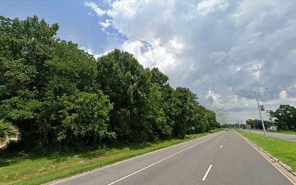 4 Acres of Commercial Land for Sale in Sorrento, Louisiana