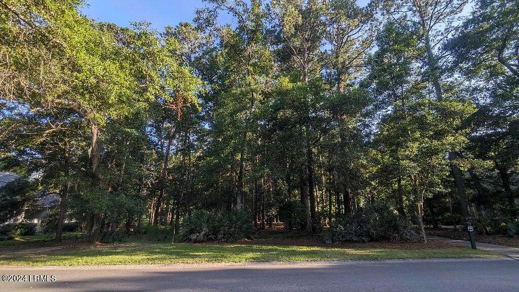0.38 Acres of Residential Land for Sale in Hilton Head Island, South Carolina
