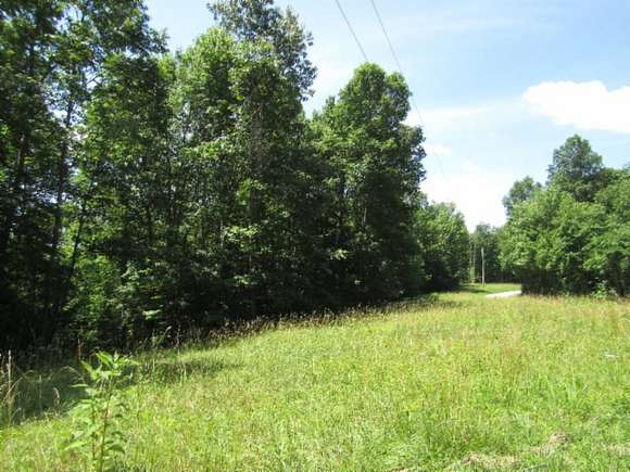 10.48 Acres of Recreational Land & Farm for Sale in Hilham, Tennessee