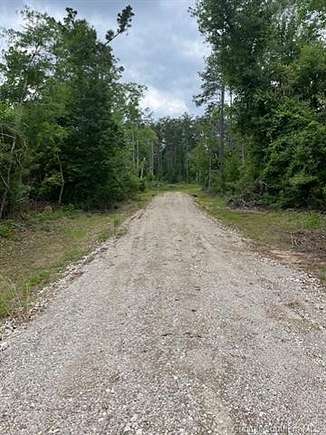 9 Acres of Residential Land for Sale in DeRidder, Louisiana