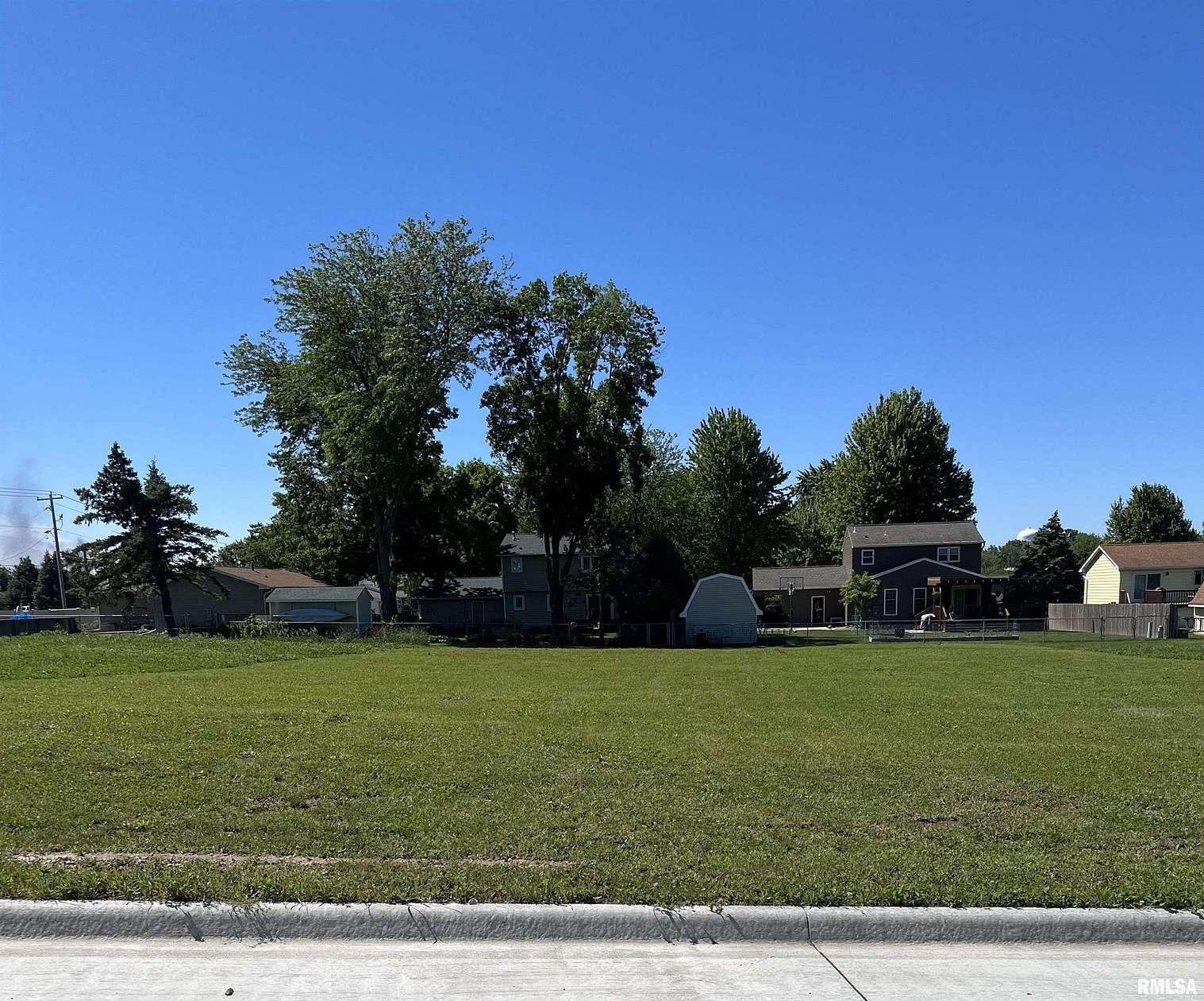 Residential Land for Sale in Clinton, Iowa