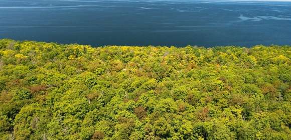 2.7 Acres of Residential Land for Sale in Egg Harbor, Wisconsin